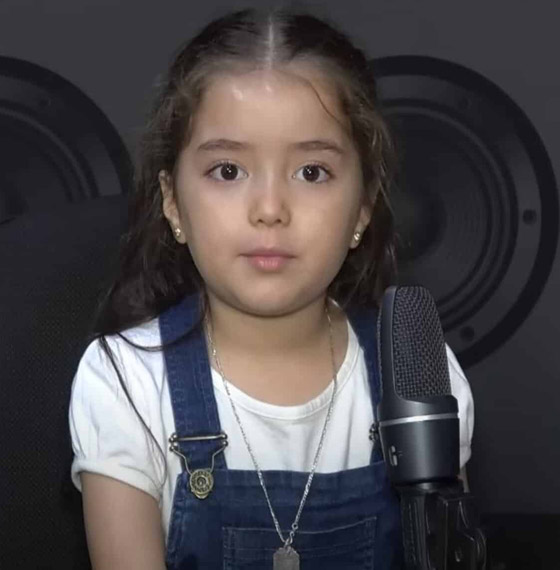 نجت من الموت بأعجوبة.. طفلة سورية تفوز بـ نجت من الموت بأعجوبة.. طفلة سورية تفوز بـ