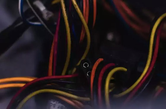 أشياء إلكترونية خطيرة يجب إزالتها من منزلك صورة رقم 3