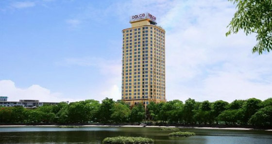 فندق مدهش بمحتويات كاملة مصنوعة من الذهب الخالص صورة رقم 2