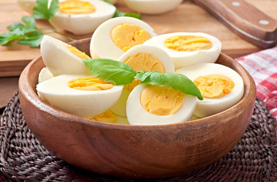 بينها البيض والتمر.. إليكم أطعمة تمنح الشعور بالنشاط والطاقة خلال اليوم صورة رقم 3 بينها البيض والتمر.. إليكم أطعمة تمنح الشعور بالنشاط والطاقة خلال اليوم صورة رقم 3
