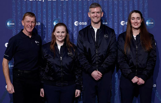 عداء بقدم واحدة.. أول رائد فضاء من ذوي الاحتياجات الخاصة بالعالم! صور صورة رقم 9