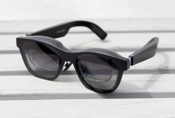 تحول الصوت لكتابة.. نظارات ذكية تسمح للصم بـ