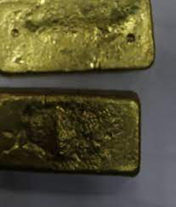 يبتلع كمية كبيرة من الذهب محاولاً تهريبها .. والنتيجة؟ صورة رقم 4