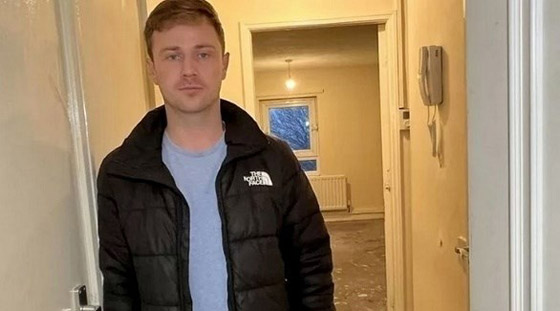 غريب...يعود من عطلة ليجد منزله فارغاً تماماً! صورة رقم 4