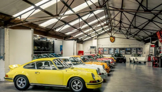 أكبر عاشق لسيارات بورشه في العالم يجمع 50 سيارة صورة رقم 4