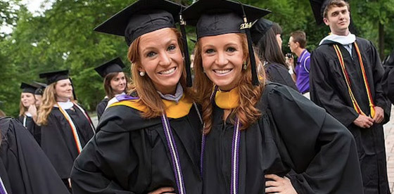 توأم تحصلان على 1.5 مليون دولار كتعويض بعد اتهامها بالغش في الامتحان صورة رقم 3