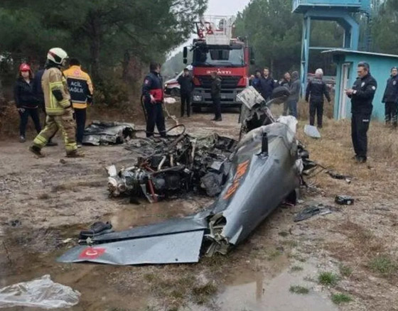 فتاة تركية توثق آخر لحظاتها.. فيديو لاصطدام طائرتها بمحطة لتوليد الكهرباء صورة رقم 9 فتاة تركية توثق آخر لحظاتها.. فيديو لاصطدام طائرتها بمحطة لتوليد الكهرباء صورة رقم 9