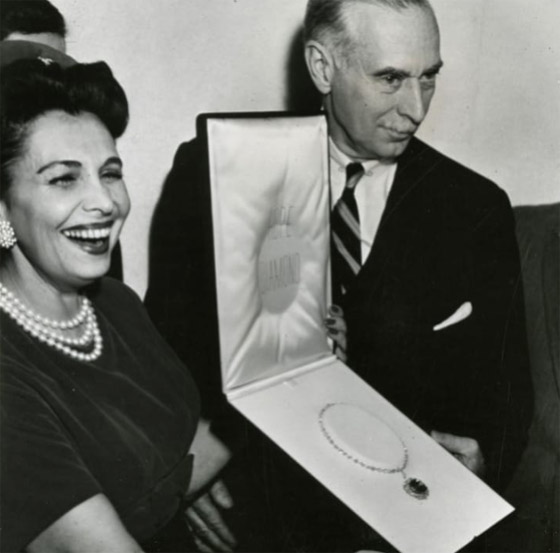 أغلى التحف في العالم لعام 2022.. أبرزها قطعة ماس سعرها 350 مليون دولار صورة رقم 1