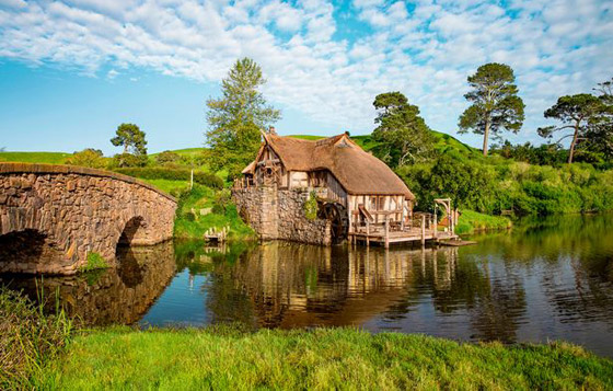 بـ10 دولارات فقط.. فرصة النوم في منزل الهوبيت من فيلم 