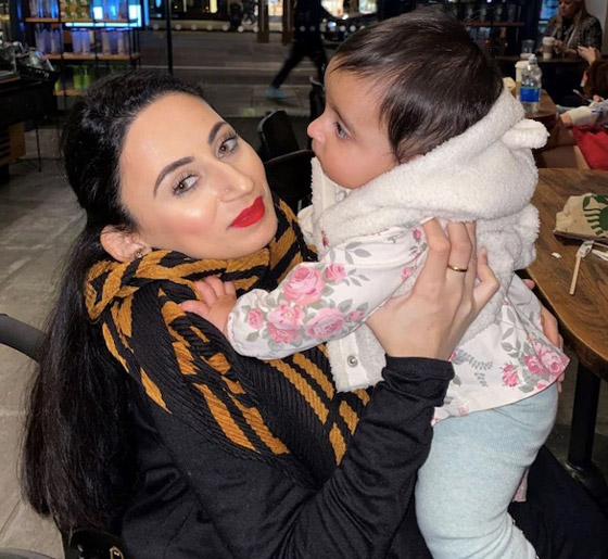 أول امرأة في العالم مصابة بمتلازمة بروك تنجب طفلاً سليماً صورة رقم 4