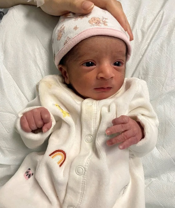 أول امرأة في العالم مصابة بمتلازمة بروك تنجب طفلاً سليماً صورة رقم 2