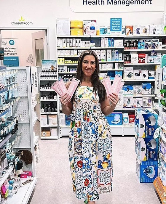 تكسب الملايين من بيع شفرات خاصة لتنعيم البشرة صورة رقم 2