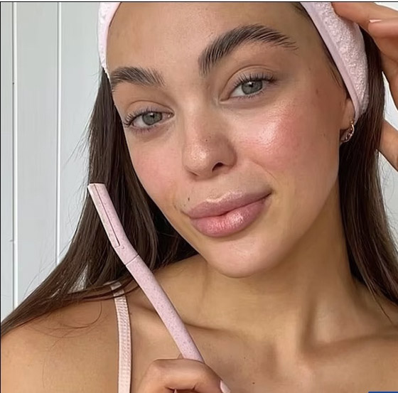 تكسب الملايين من بيع شفرات خاصة لتنعيم البشرة صورة رقم 4