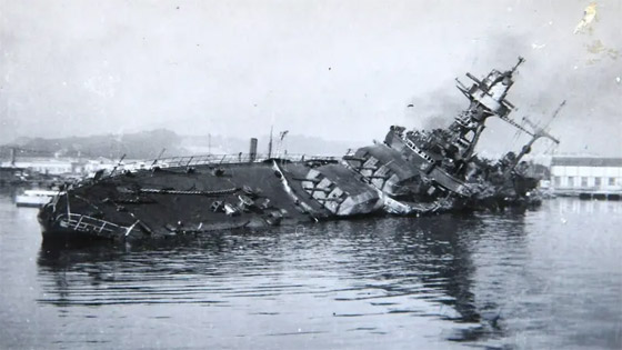 لماذا دمر الفرنسيون سفنهم الحربية عام 1942؟ صورة رقم 1 لماذا دمر الفرنسيون سفنهم الحربية عام 1942؟ صورة رقم 1