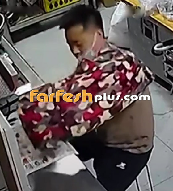 فيديو مؤثر: لفتة إنسانية من طفلة لوالدها المُرهق دفعته للبكاء وأثارت تعاطف المتابعين صورة رقم 4 فيديو مؤثر: لفتة إنسانية من طفلة لوالدها المُرهق دفعته للبكاء وأثارت تعاطف المتابعين صورة رقم 4