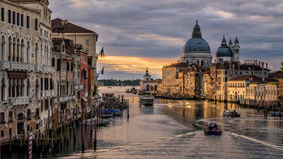 توقعوا لها الغرق.. بارقة أمل جديدة لمدينة البندقية في إيطاليا صورة رقم 5