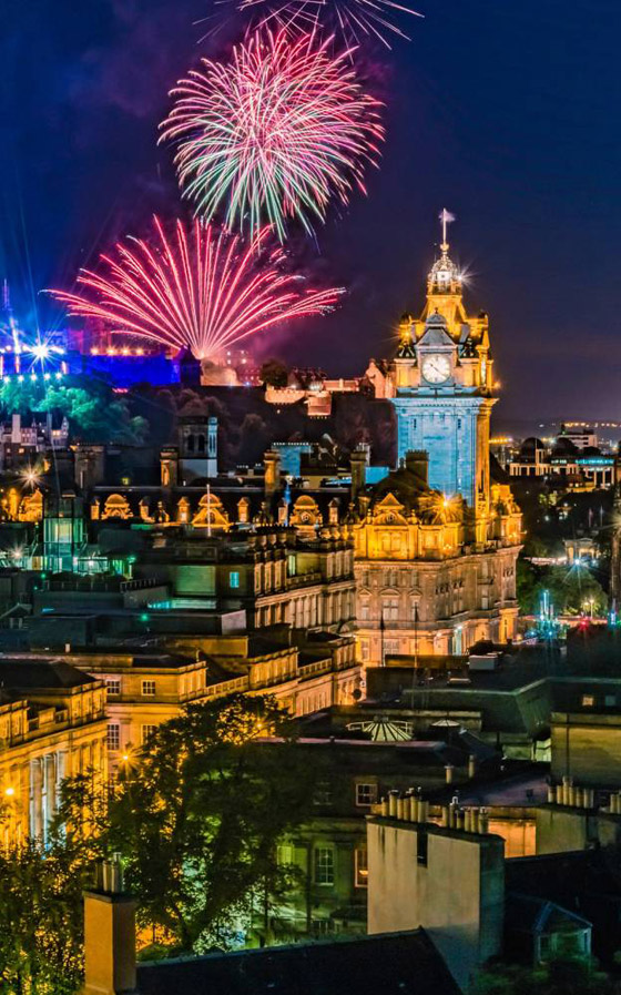 بالتزامن مع انتهاء 2022.. إليكم أهم ساحات العالم لاستقبال السنة الجديدة صورة رقم 9 بالتزامن مع انتهاء 2022.. إليكم أهم ساحات العالم لاستقبال السنة الجديدة صورة رقم 9