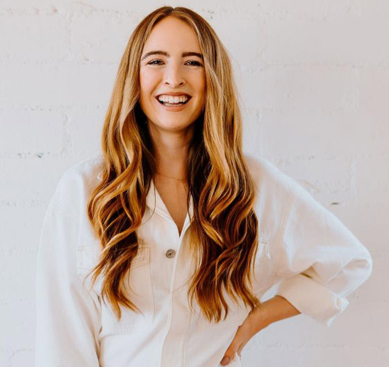 شابة عشرينية تعمل 4 ساعات فقط يوميا وتجني مليوني دولار سنويا! صورة رقم 10