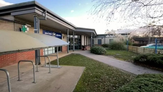 عيادة طبية تخطر مرضاها بأنهم مصابون بالسرطان بدلا من تهنئتهم بالكريسماس صورة رقم 2