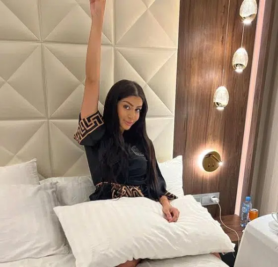 القبض على ملكة الجمال الجزائرية القبض على ملكة الجمال الجزائرية