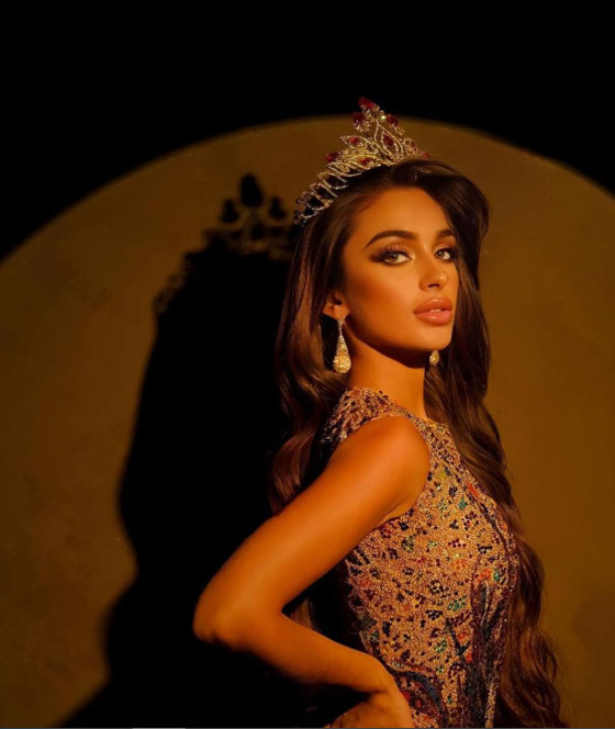 فيديو وصور: عربيتان بمسابقة ملكة جمال الكون.. البحرينية ايفلين خليفه واللبنانية ياسمينا زيتون صورة رقم 6