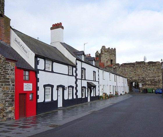 أصغر منزل في بريطانيا تحول لمزار سياحي.. هذه مواصفاته صورة رقم 6