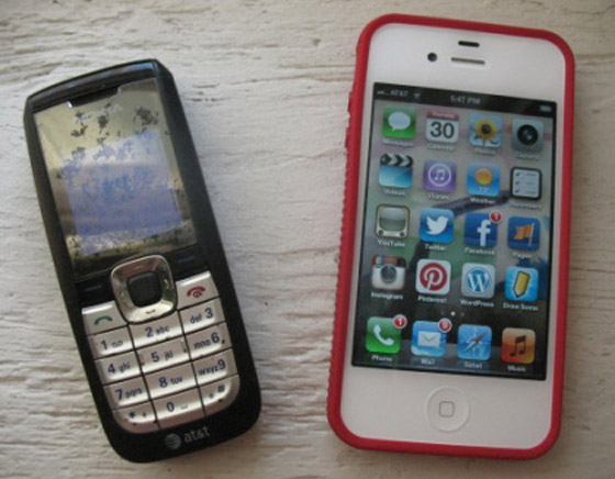 ثورة ضد الهواتف الذكية.. وعودة لعصر 