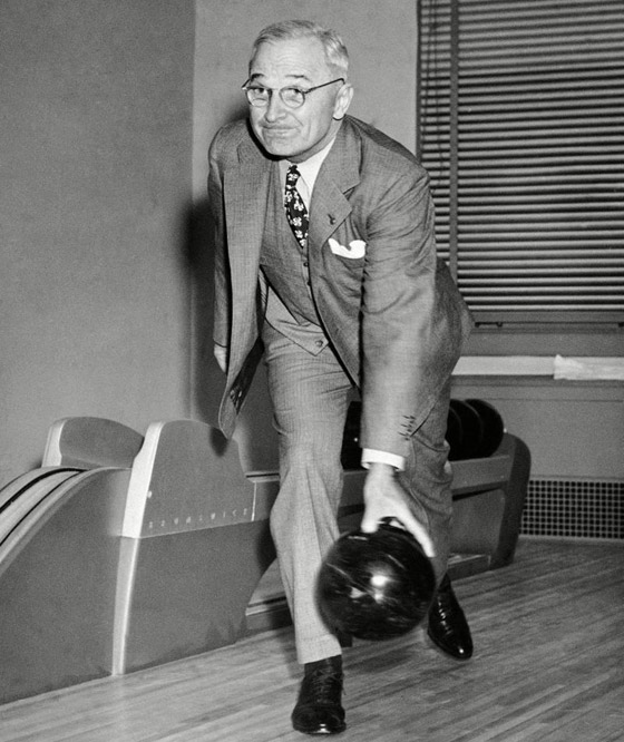 صور: أغرب هدايا تلقاها الرؤساء.. بغل وأفيال وسحلية وباندا وزيت زيتون فلسطيني صورة رقم 4