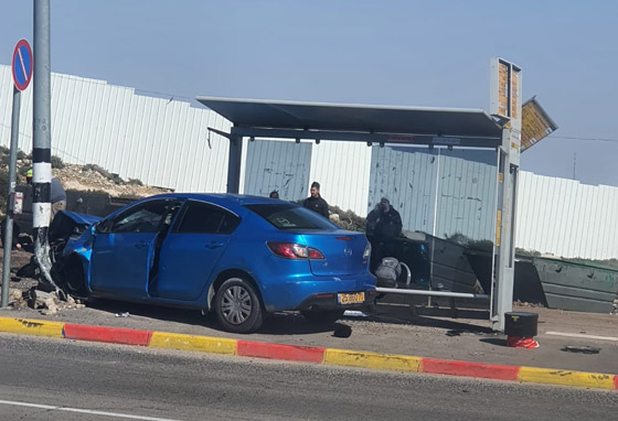 مقتل مستوطنيْن وإصابة 5 في عملية دهس بالقدس (فيديو وصور) صورة رقم 2 مقتل مستوطنيْن وإصابة 5 في عملية دهس بالقدس (فيديو وصور) صورة رقم 2