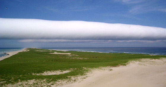 أغرب أشكال الغيوم على الإطلاق، وما يعنيه كل شكل! صورة رقم 5 أغرب أشكال الغيوم على الإطلاق، وما يعنيه كل شكل! صورة رقم 5