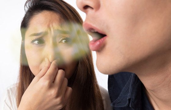 إليكم علاجات منزلية طبيعية لعلاج رائحة الفم الكريهة صورة رقم 3 إليكم علاجات منزلية طبيعية لعلاج رائحة الفم الكريهة صورة رقم 3