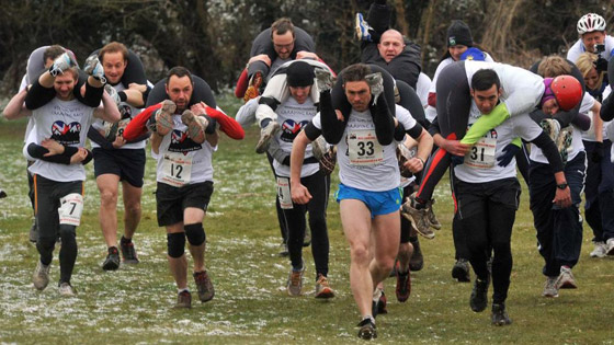 تقاليد غريبة عن الزواج حول العالم أبرزها: منع العروس من الدخول للمرحاض صورة رقم 2