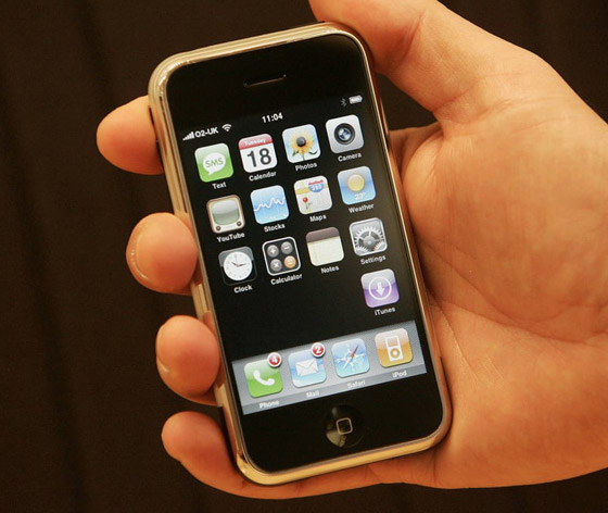 كيف بيع جهاز أيفون من الجيل الأول بـ63 ألف دولار؟ صورة رقم 3