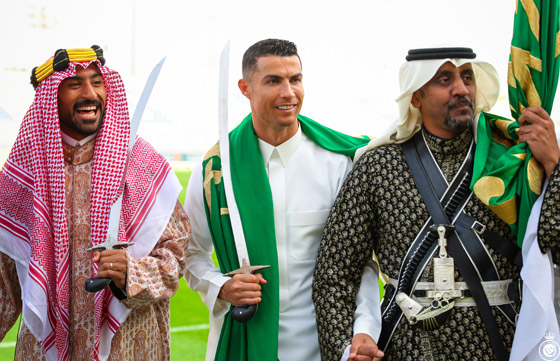 فيديو وصور: رونالدو يؤدي فيديو وصور: رونالدو يؤدي