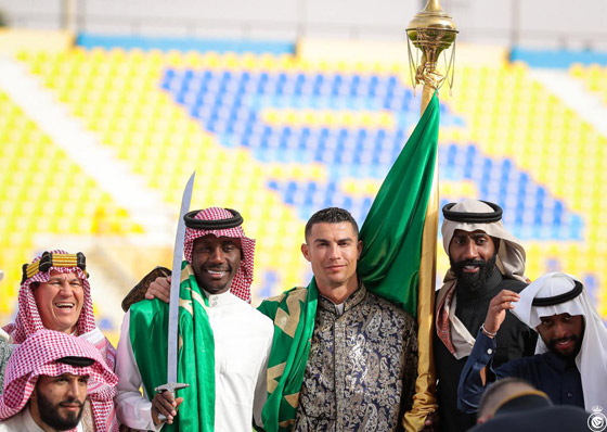 فيديو وصور: رونالدو يؤدي فيديو وصور: رونالدو يؤدي
