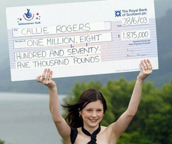 الإفلاس يُعيد أصغر فائزة باليانصيب إلى الدراسة صورة رقم 2