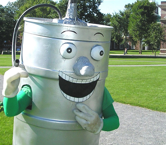 أسوأ التمائم الرياضية على الإطلاق في التاريخ الكروي! صورة رقم 4