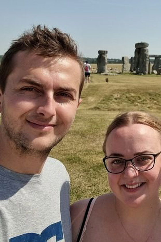 حالة نادرة تتسبب في غلق عينيها أثناء القيادة صورة رقم 1