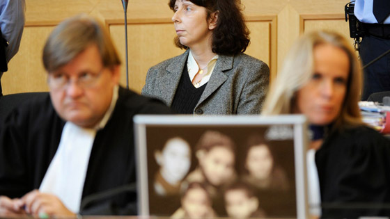 مذبحة مروعة.. أم بلجيكية نحرت أطفالها الـ5 وأغرقت أحدهم بمغطس! صورة رقم 4 مذبحة مروعة.. أم بلجيكية نحرت أطفالها الـ5 وأغرقت أحدهم بمغطس! صورة رقم 4