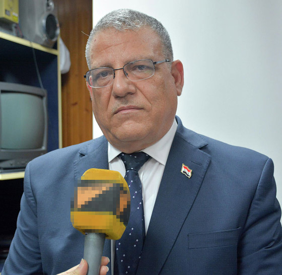 فيديو: وزير سوري بموقف محرج أمام الصحفيين.. عجز عن تركيب جملة مفيدة صورة رقم 4 فيديو: وزير سوري بموقف محرج أمام الصحفيين.. عجز عن تركيب جملة مفيدة صورة رقم 4