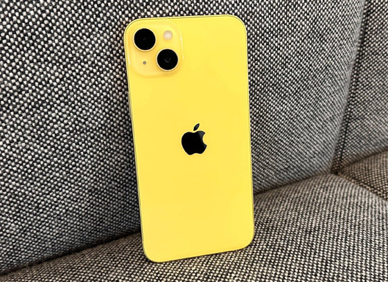 آبل تطلق هاتف آيفون 14 بلون جديد صورة رقم 4