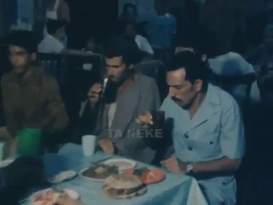 رمضان عام 1978.. لقطات نادرة من الشارع المصري تستعرض أجواء الشهر الفضيل (فيديو) صورة رقم 9