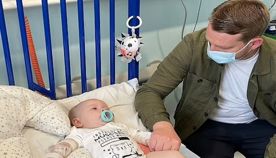 رضيع يحصل على أغلى جرعة علاج في العالم بقيمة مليوني دولار صورة رقم 1