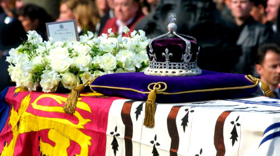 يعتبرها رمزا استعماريا.. عرض ماسة 