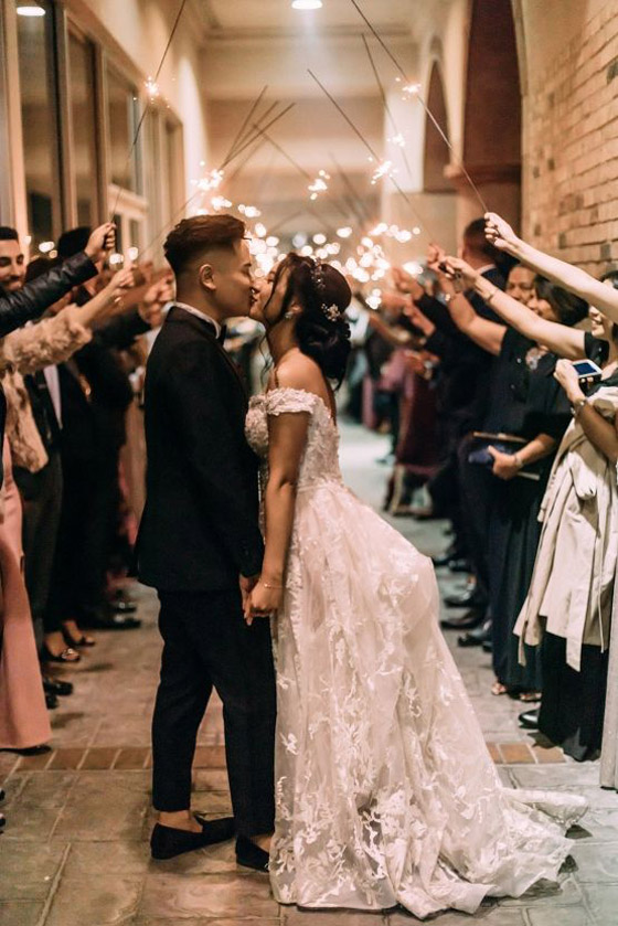 حفل زفاف سحري بطابع سلسلة 