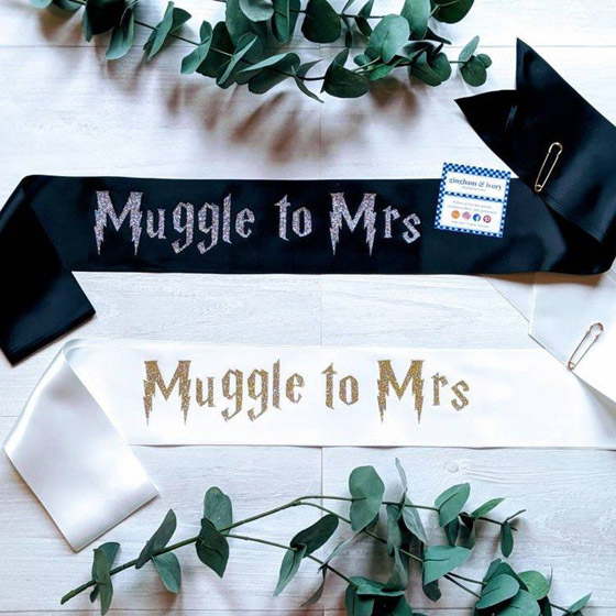 حفل زفاف سحري بطابع سلسلة 