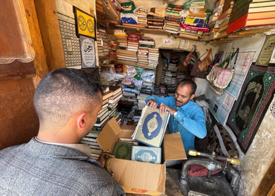 تجليد المصاحف والكتب..عمل ينتعش في اليمن خلال شهر رمضان صورة رقم 4