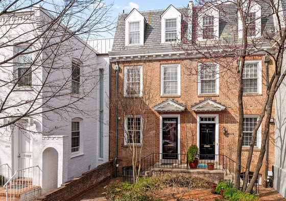 منزل جاكى وجون كينيدى فى واشنطن للبيع مقابل 2 مليون دولار صورة رقم 8