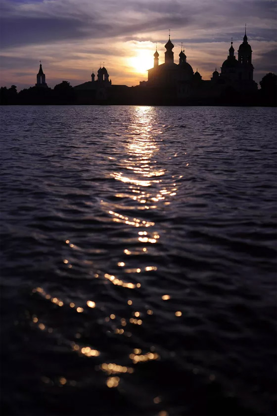 بالصور: تعرفوا إلى 6 مدن في روسيا تضم أكثر البحيرات روعة صورة رقم 8 بالصور: تعرفوا إلى 6 مدن في روسيا تضم أكثر البحيرات روعة صورة رقم 8