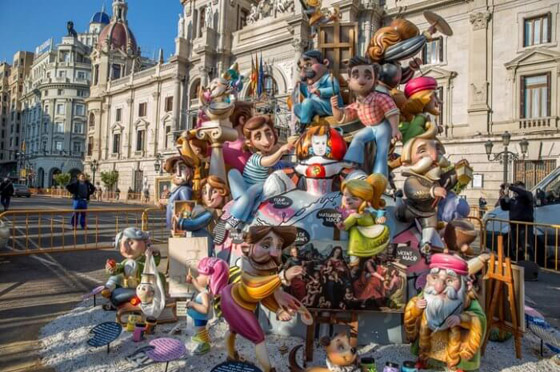 مهرجانات الربيع الأبرز حول العالم صورة رقم 7